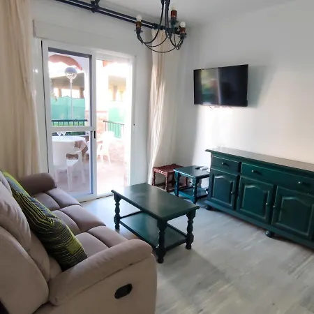 Laguna Family - La Torre Apartment *